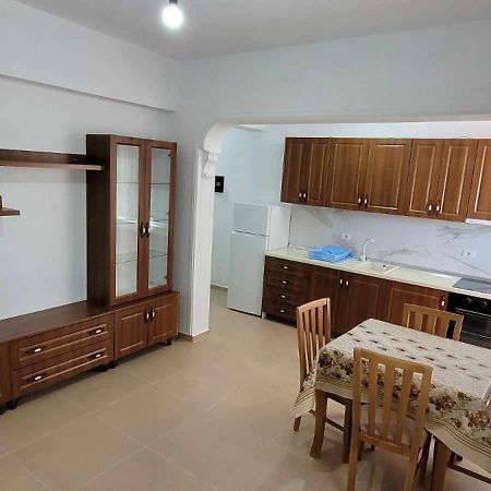 Vila Bali Durres Luaran gambar