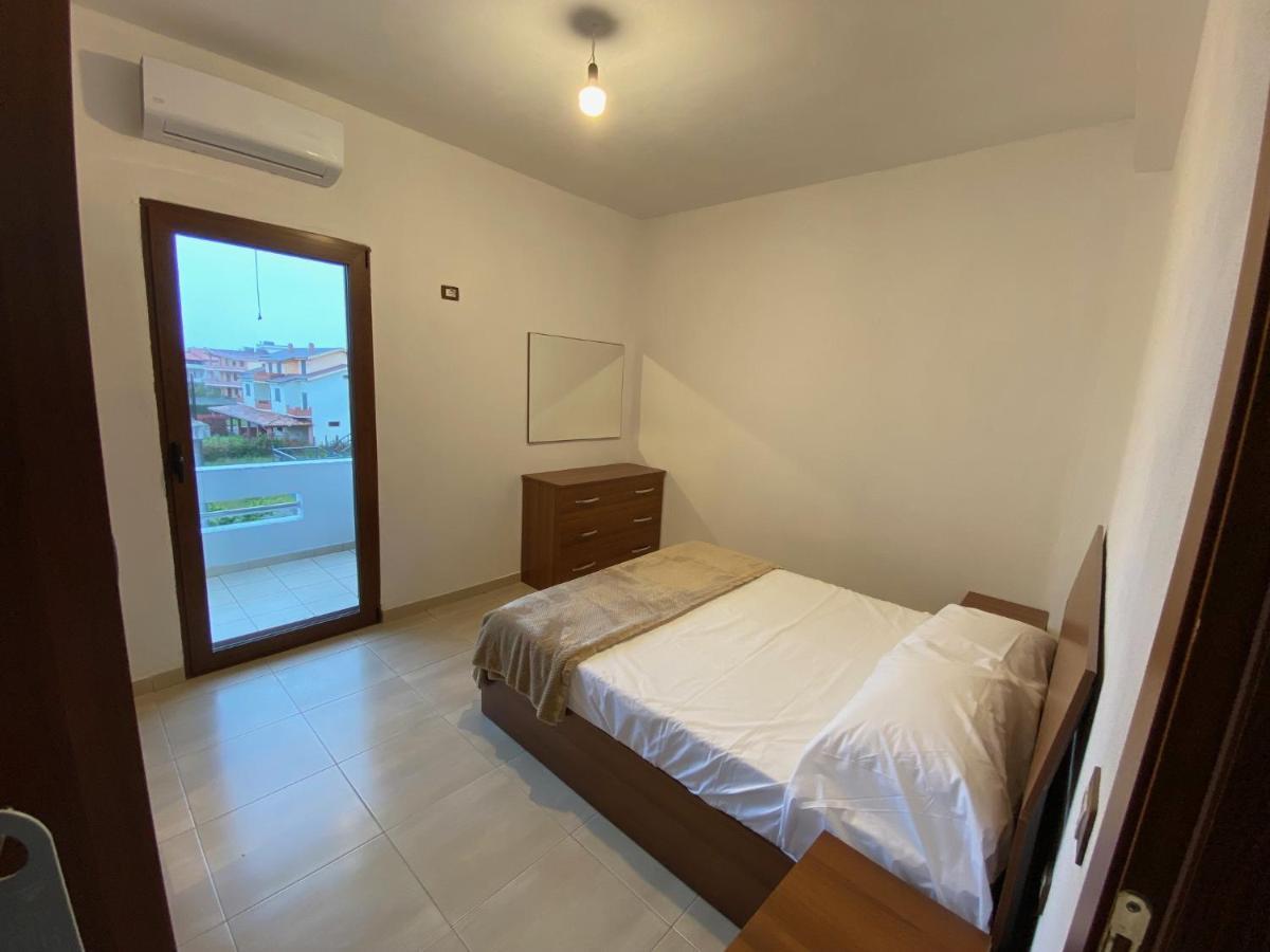 Vila Bali Durres Luaran gambar