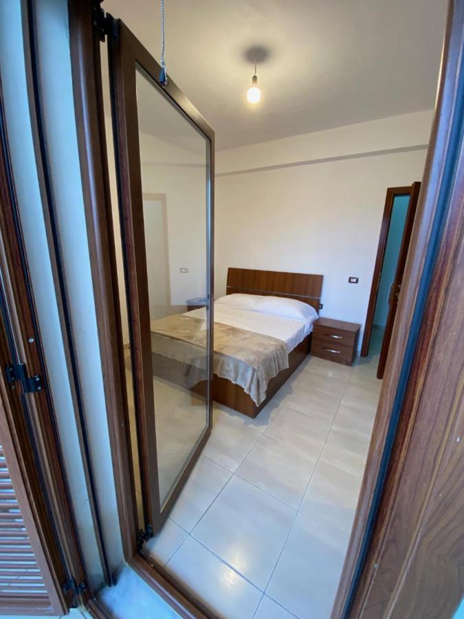 Vila Bali Durres Luaran gambar
