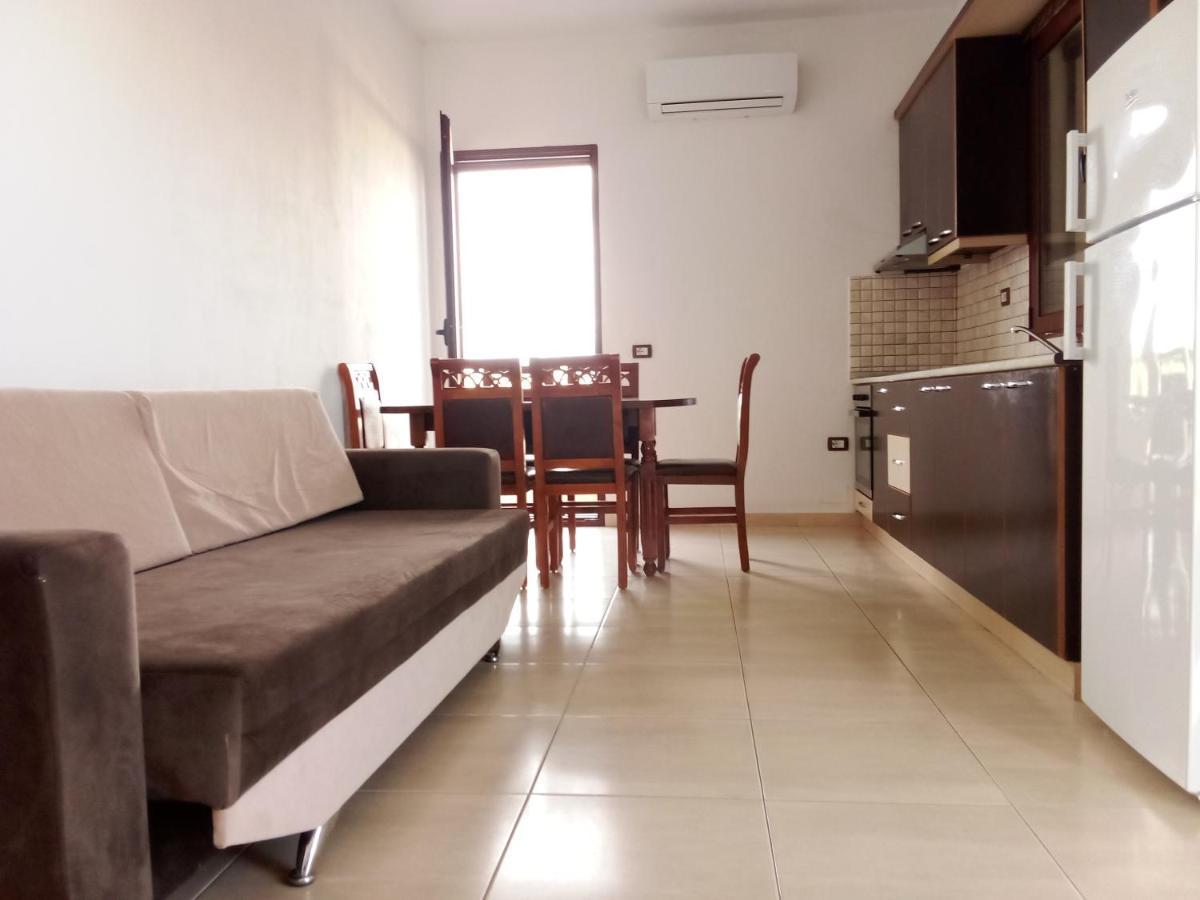 Vila Bali Durres Luaran gambar