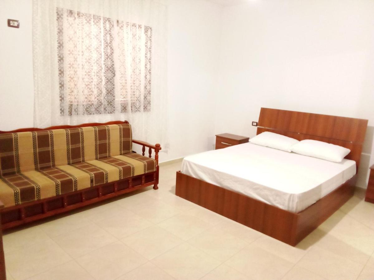 Vila Bali Durres Luaran gambar